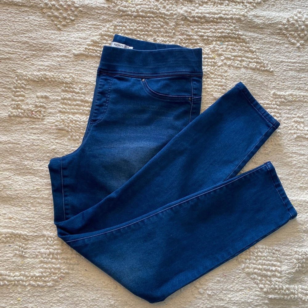 BUY 2 ITEMS AND GET 1 FREE - Ricki’s Denim Stretch Jeggings Sz L